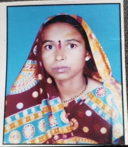 सौ. चंद्रकला ताई सुनील खरात